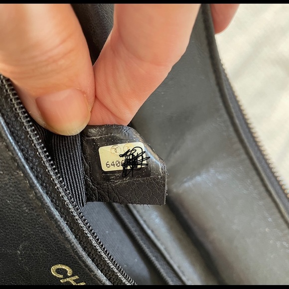 ❤️SOLD❤️ CHANEL Logo Quilted Timeless Caviar Petite Tote Bag - Picture 13 of 14